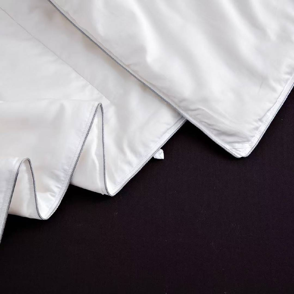 Silk-Filled Duvet